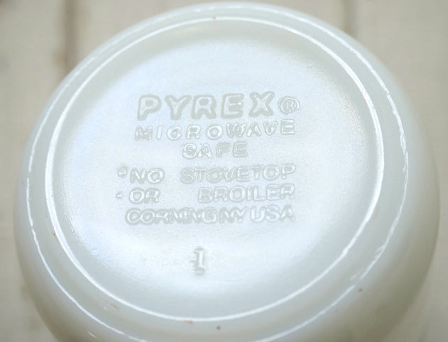 PYREX パイレックス オールドパイレックス ウッドランド ミルクガラス製 ヴィンテージ クリーマー 食器 USA