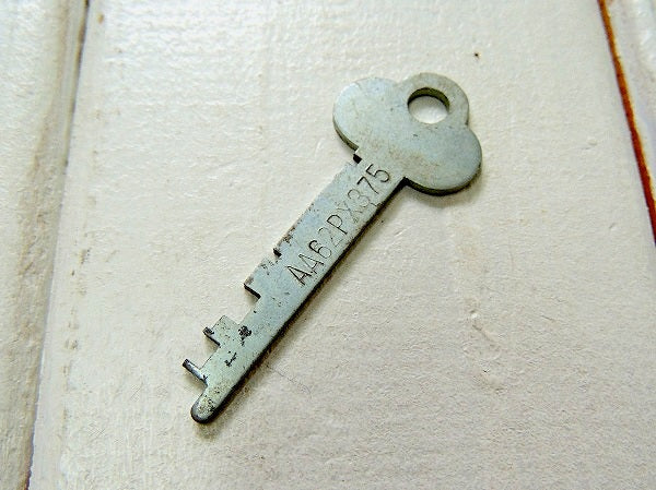 【Vintage/EAGLELOCK/AA62PX375】USA・ビンテージ・鍵・キー・英数字